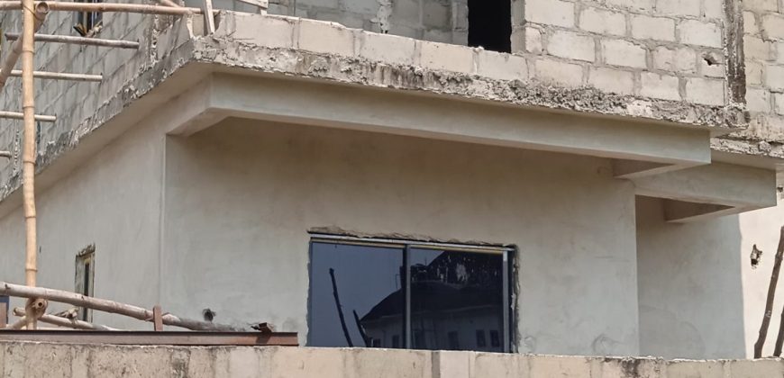 Luxury 4 Bedrooms Fully Detached